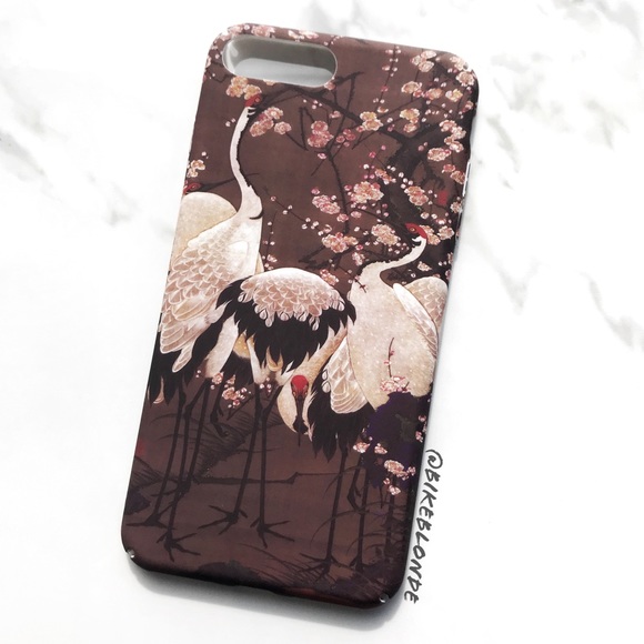 Accessories - LAST 1! NEW iPhone 7+/8+ Floral Bird Phone Case